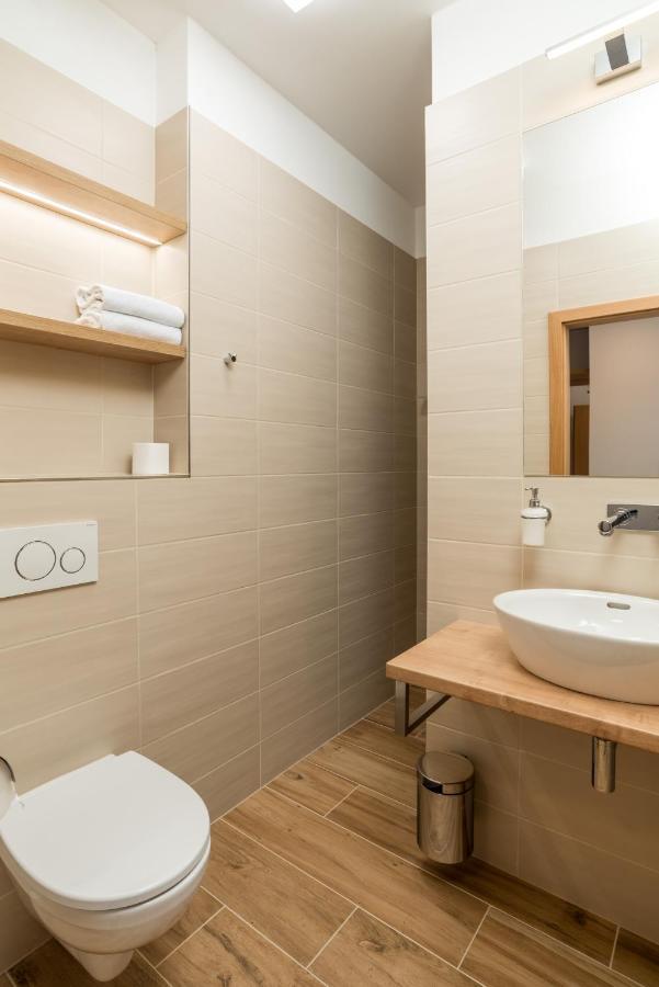 Hotel Slavia Boskovice Ngoại thất bức ảnh