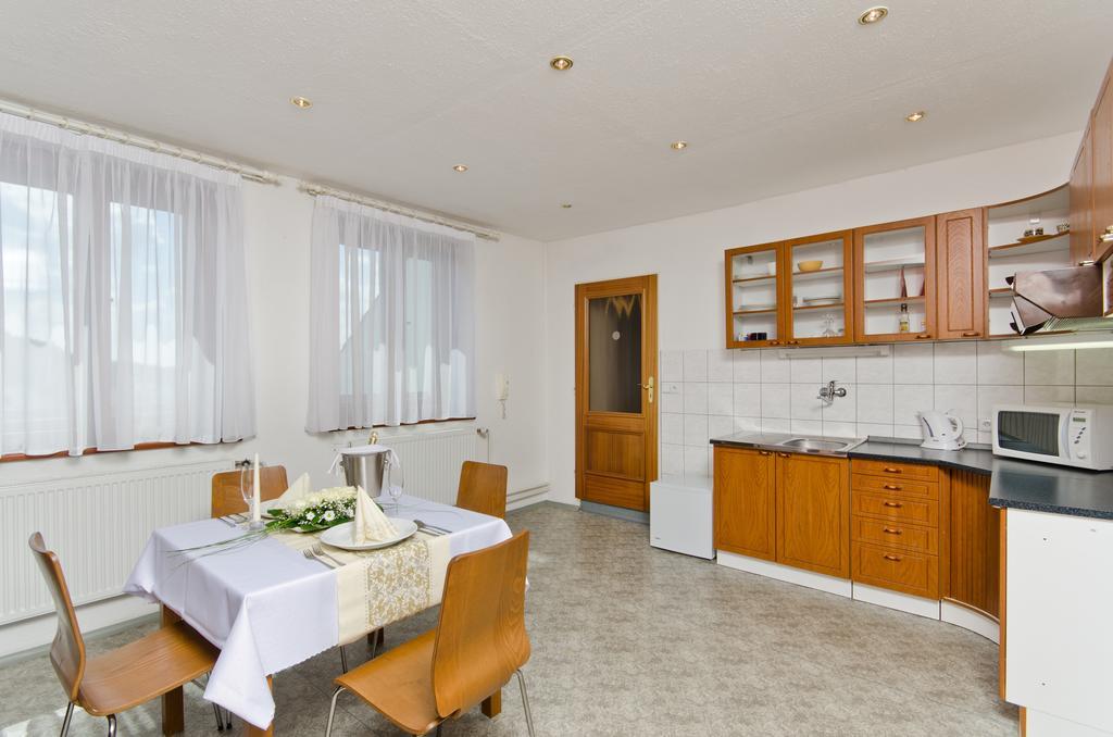 Hotel Slavia Boskovice Phòng bức ảnh
